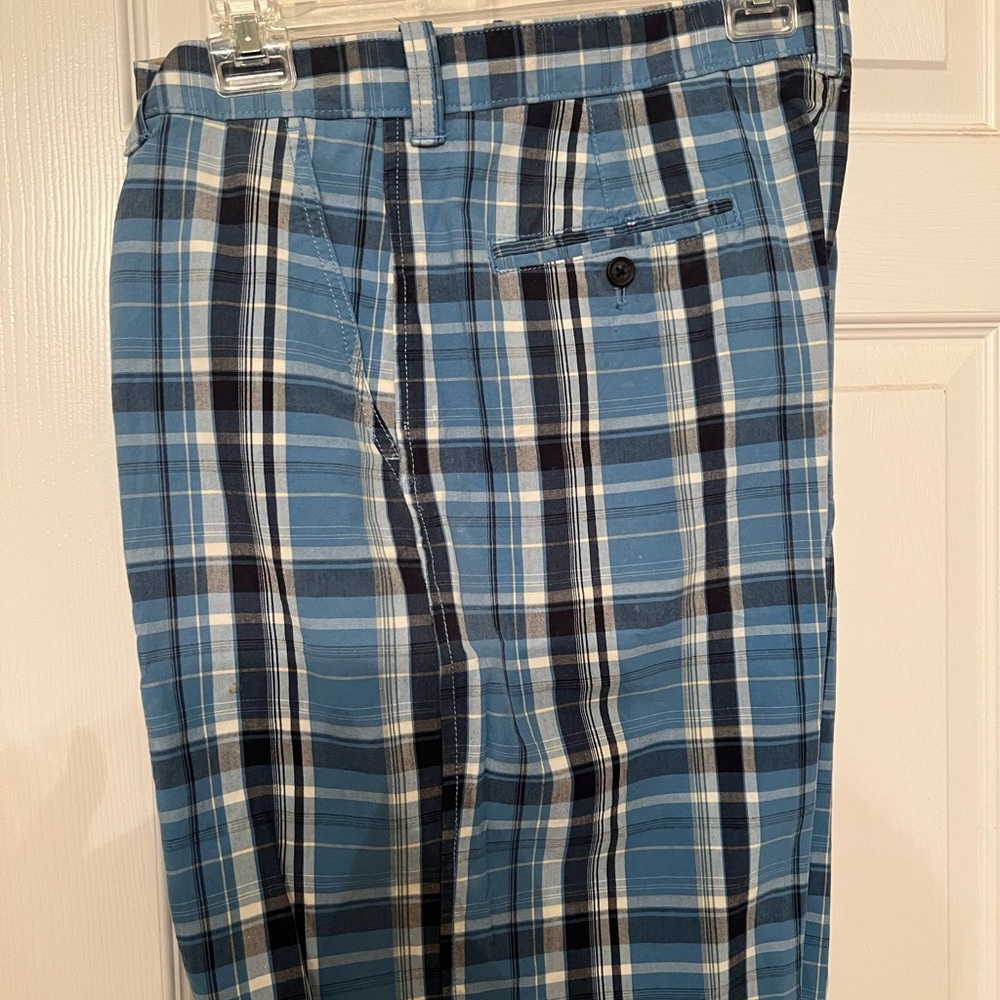 Izod shorts
